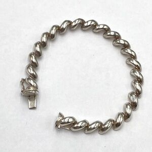 925 Italy Sterling Silver Bracelet Tennis 16.11g Size 7”